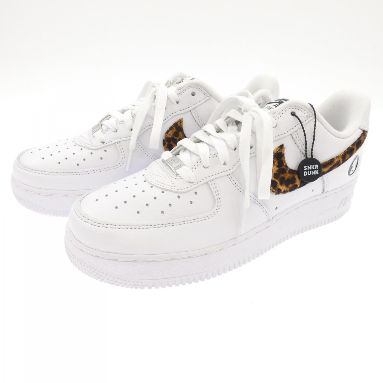 ナイキシュプリーム NIKE×SUPREME IM3483-100 スニーカー