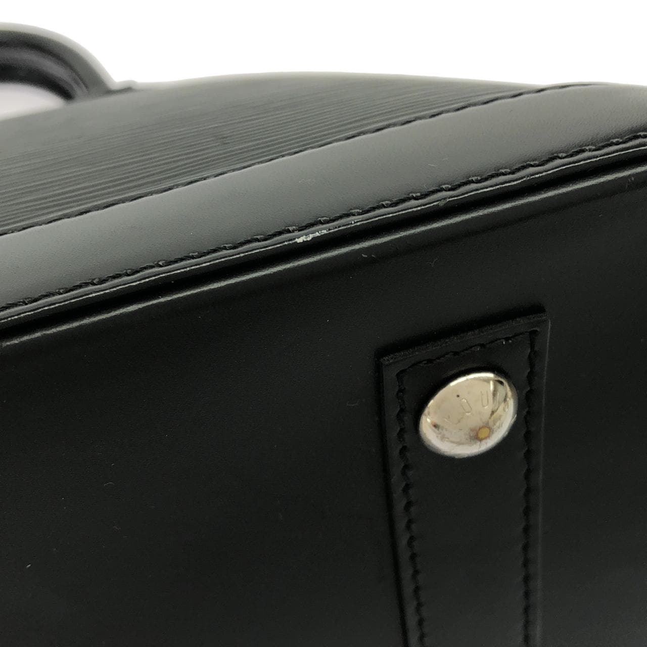 ルイヴィトン エピ アルマ PM M40302 バッグ