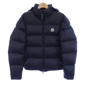 モンクレール MONCLER ダウンジャケット