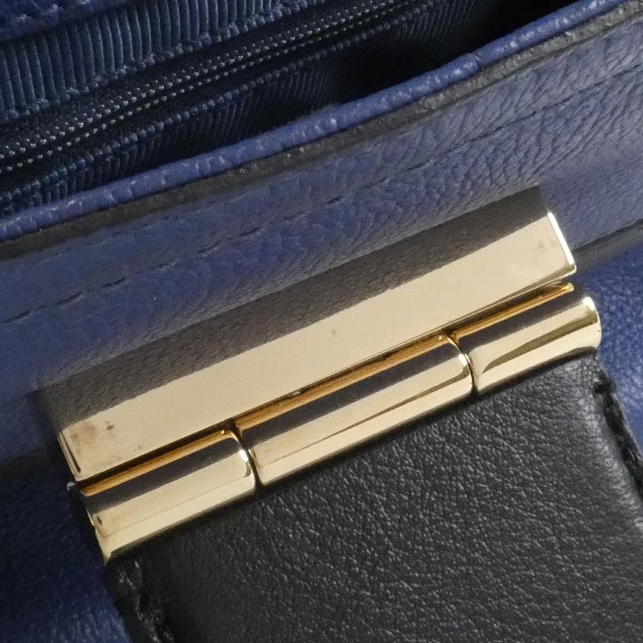 フルラ アルテーシア バッグ