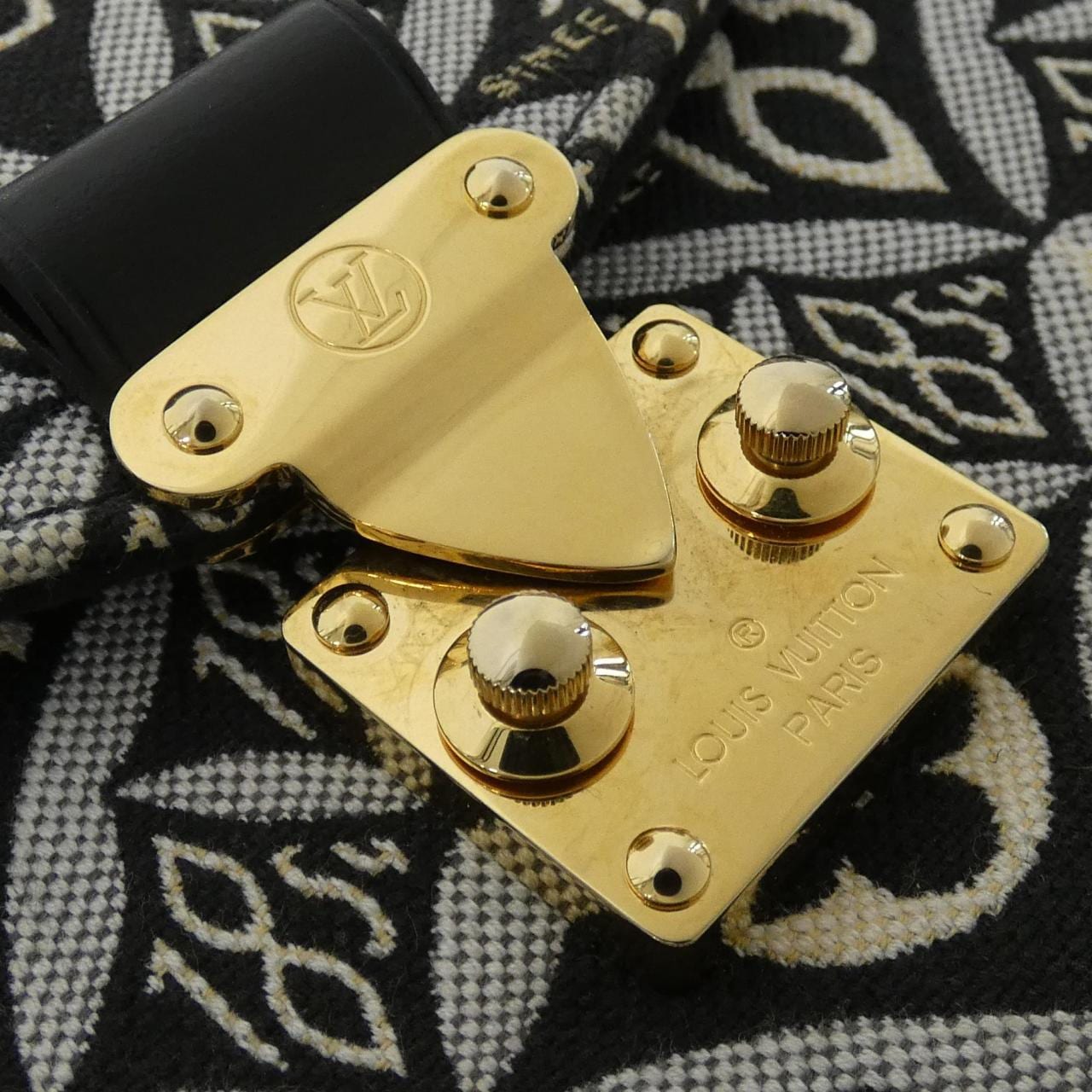 ルイヴィトン SINCE1854 ポシェット メティス M57272 バッグ