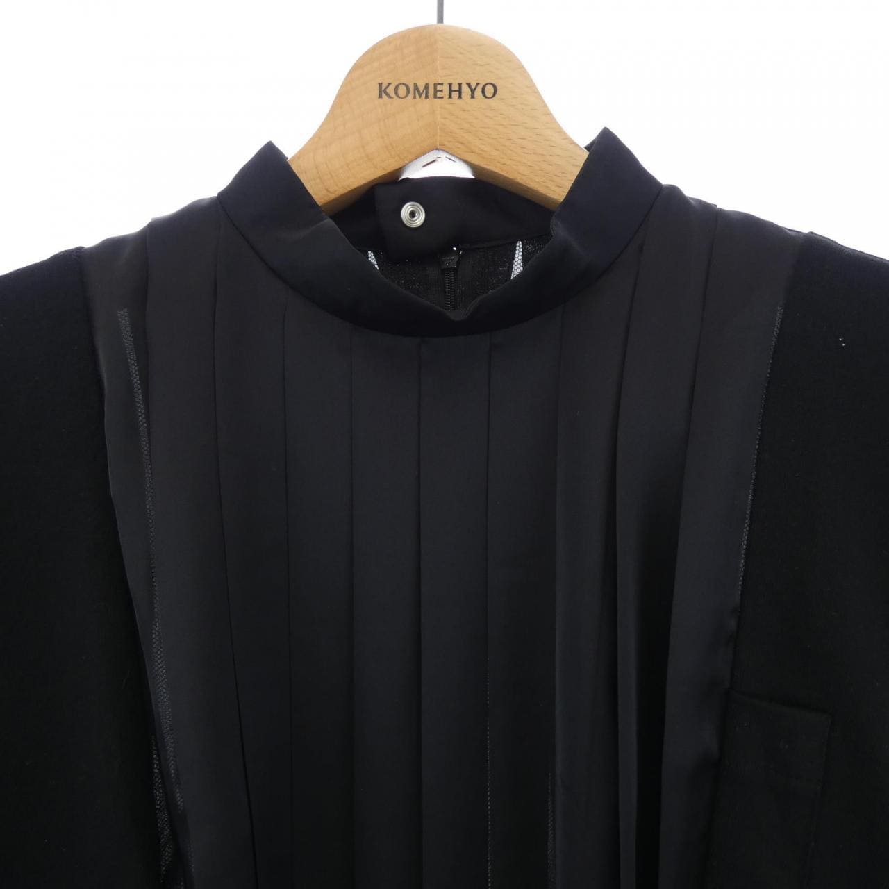 サカイ SACAI 25-07930 トップス