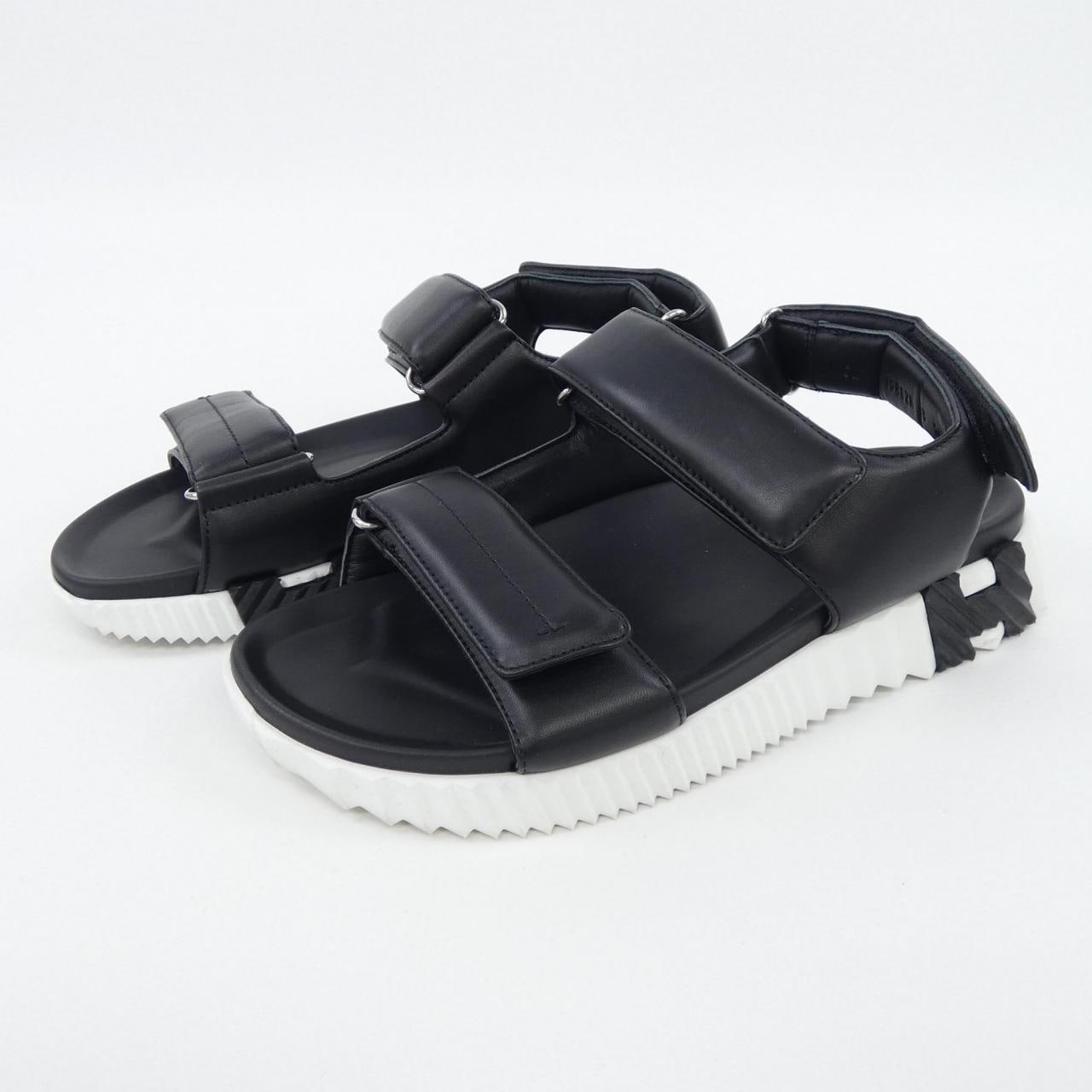 エルメス HERMES ジュニア 251988Z サンダル