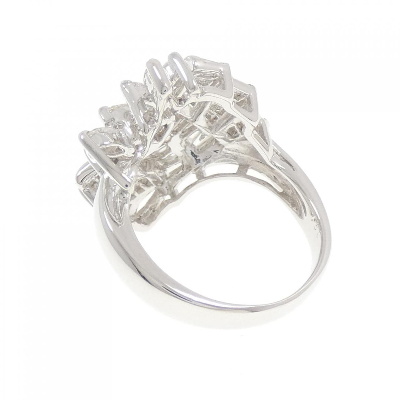 K18WG ダイヤモンド リング 1.60CT