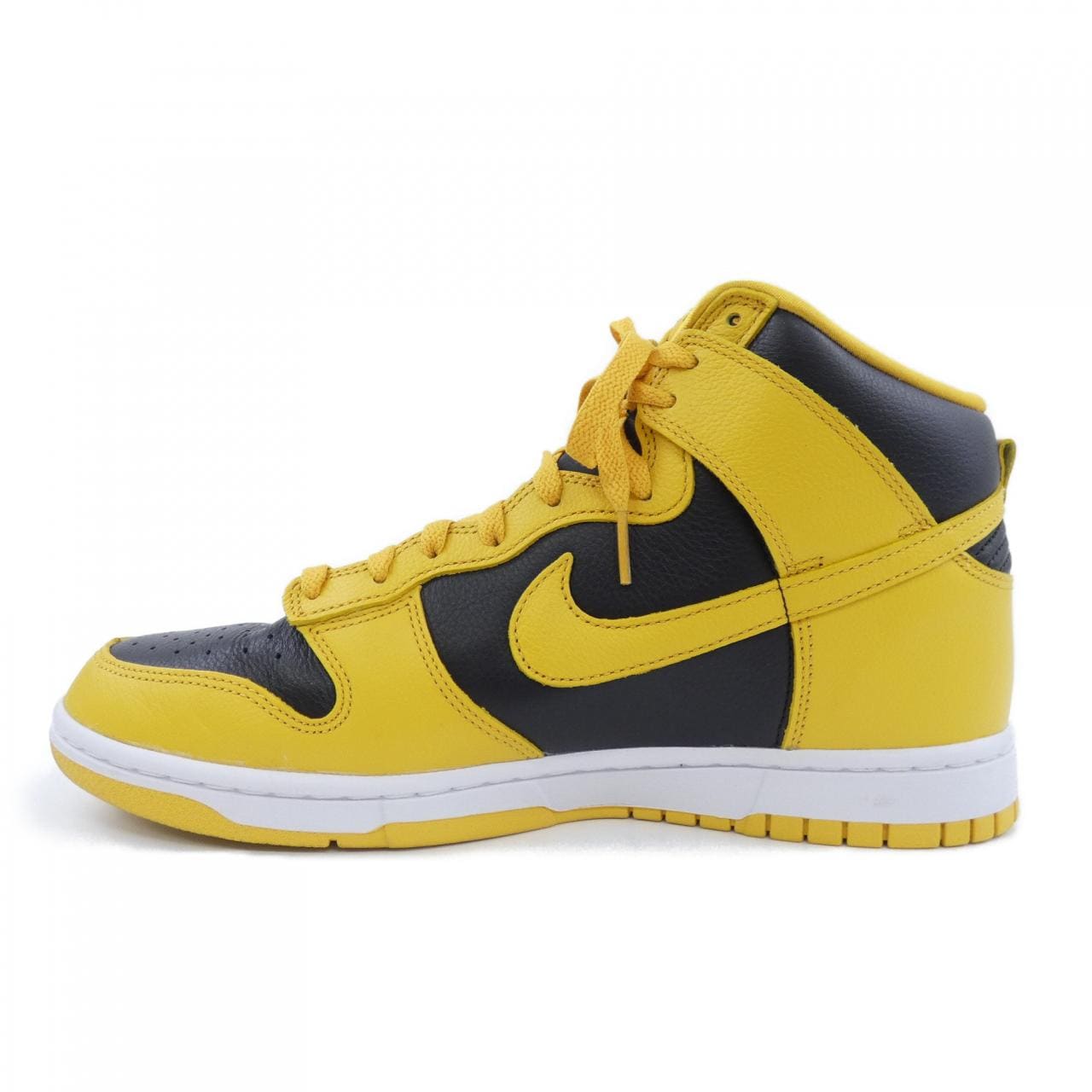 ナイキ NIKE HJ4320-001 スニーカー