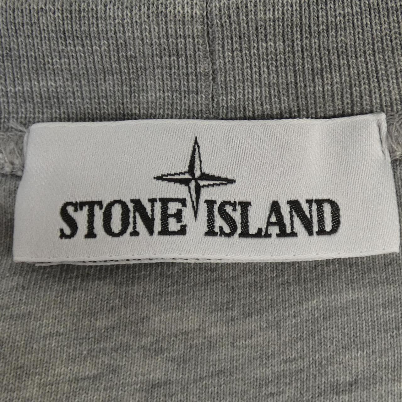 石島STONE ISLAND上衣