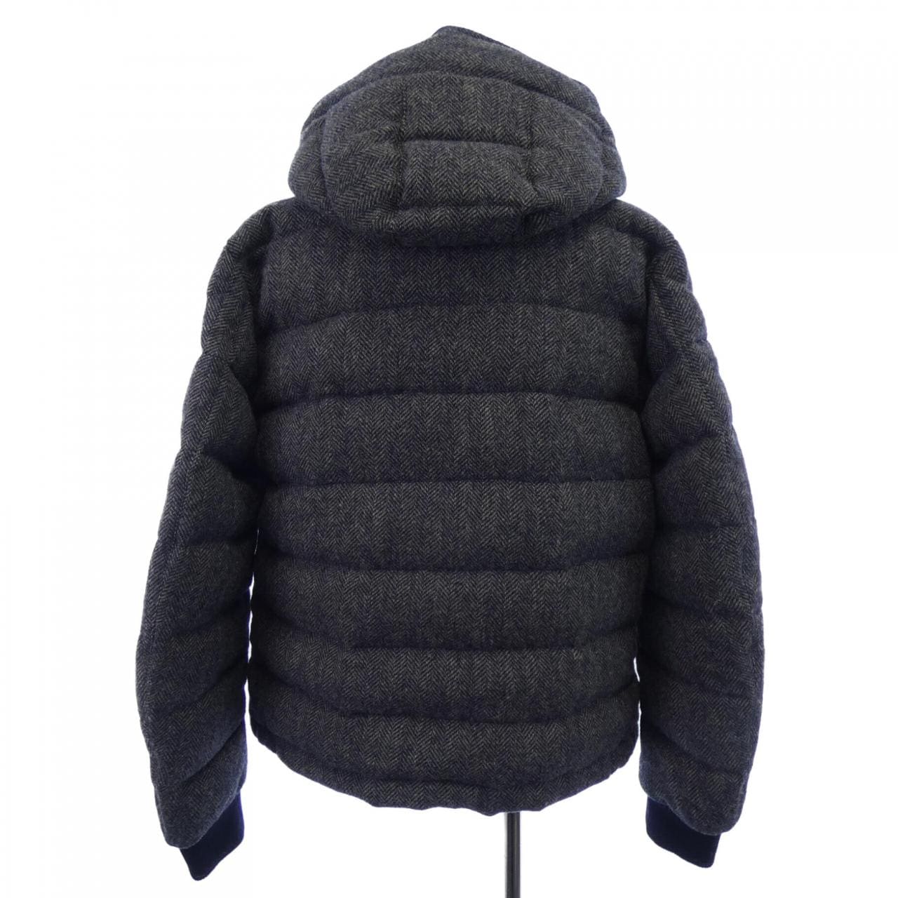 モンクレール MONCLER ダウンジャケット