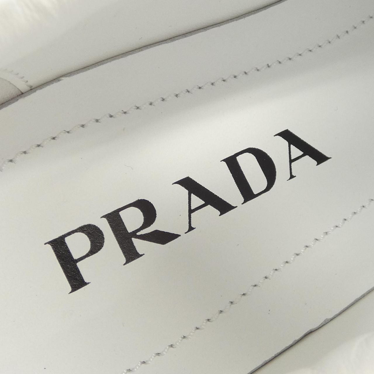 プラダ PRADA 1E223M スニーカー