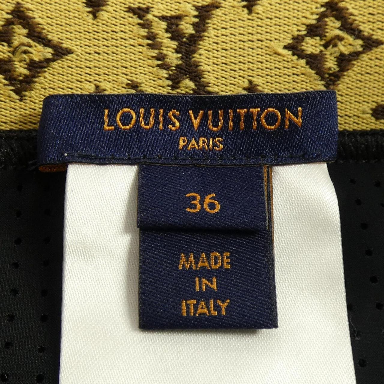 ルイヴィトン LOUIS VUITTON レギンスウィズエラスティックベルト FJPA22NHZ パンツ