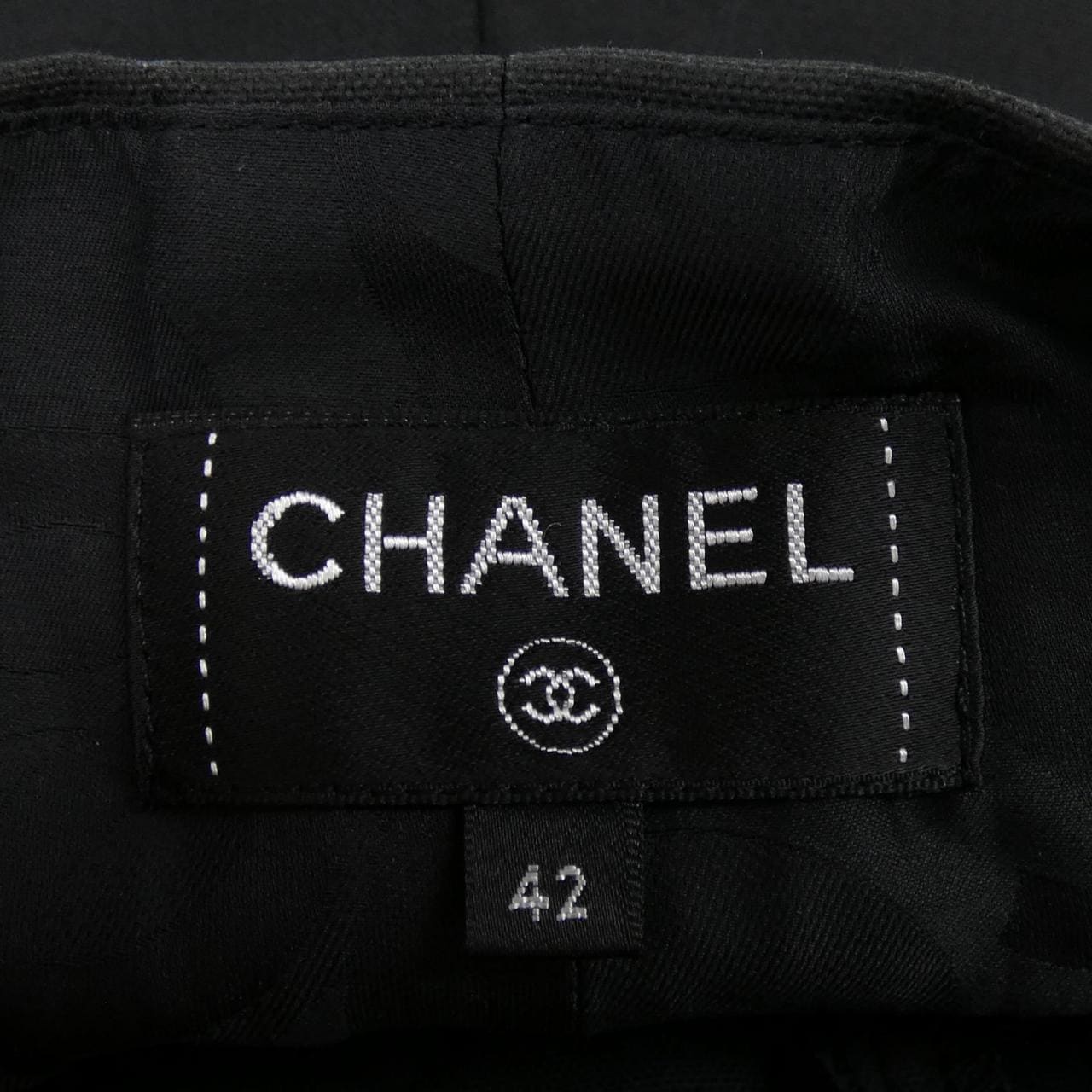 シャネル CHANEL コーテッドコットンキャンバス P62787V48194 パンツ