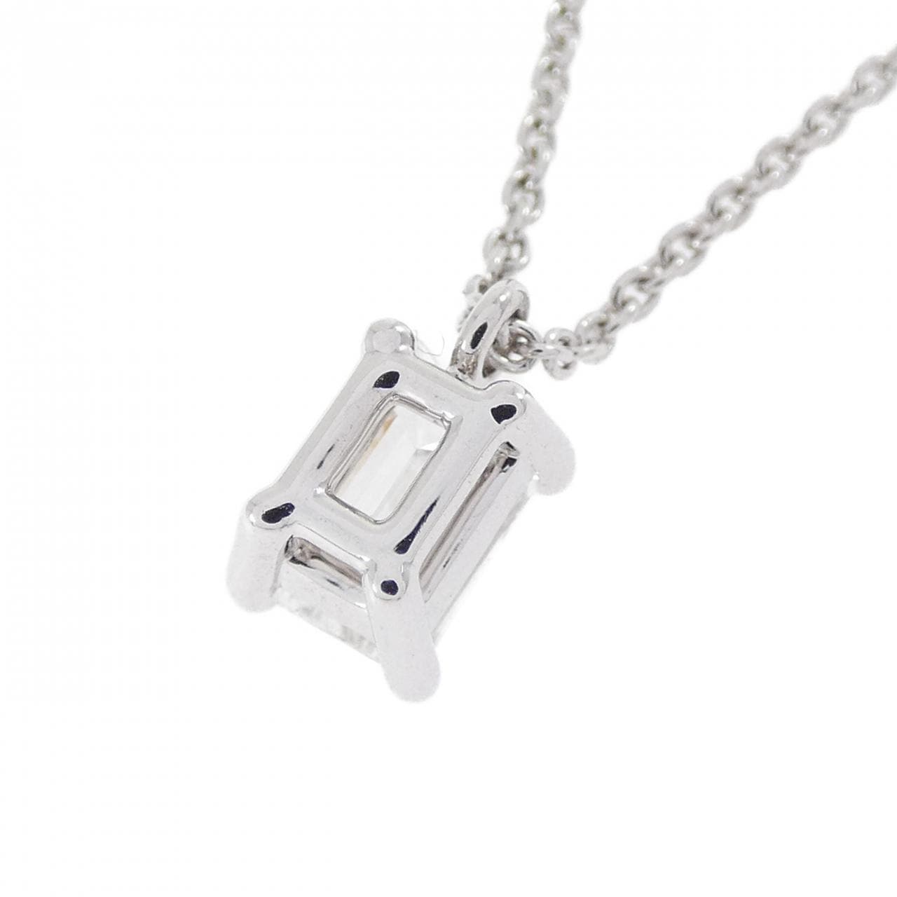 グラフ ダイヤモンド ネックレス 0.52CT G VVS1 エメラルドカット
