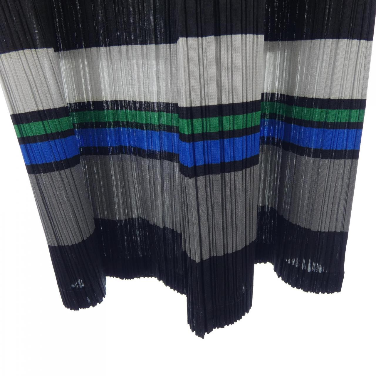 プリーツプリーズ PLEATS PLEASE パンツ