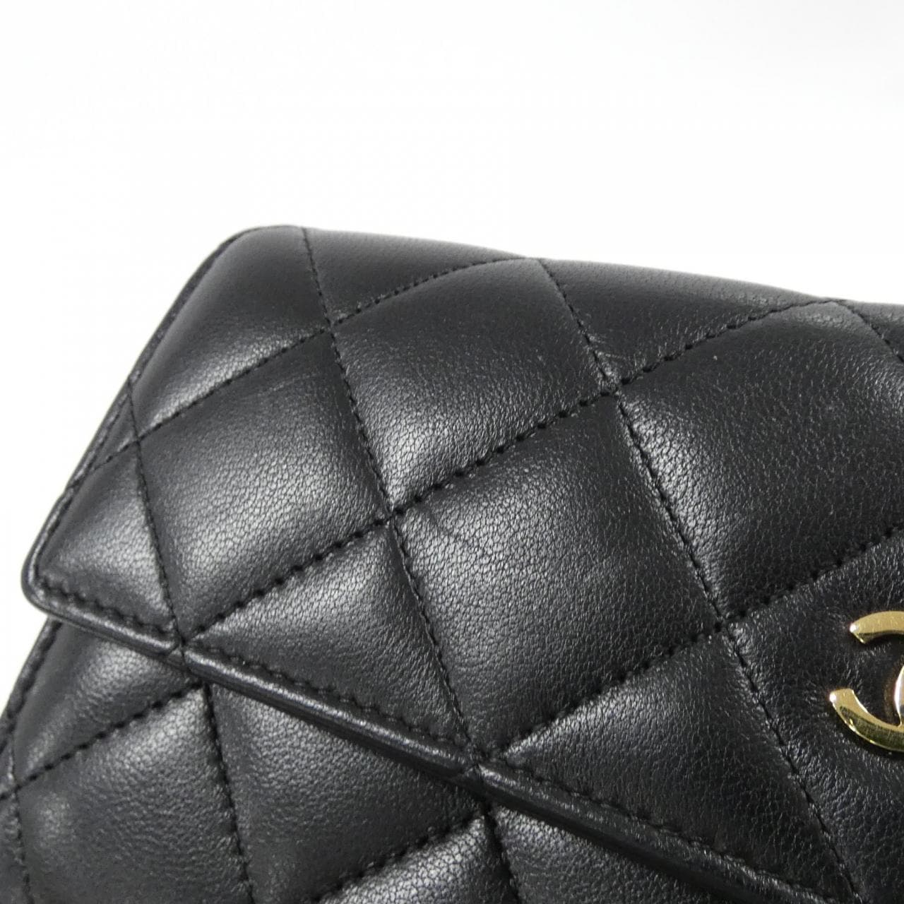 シャネル タイムレスクラシック ライン 50096 財布