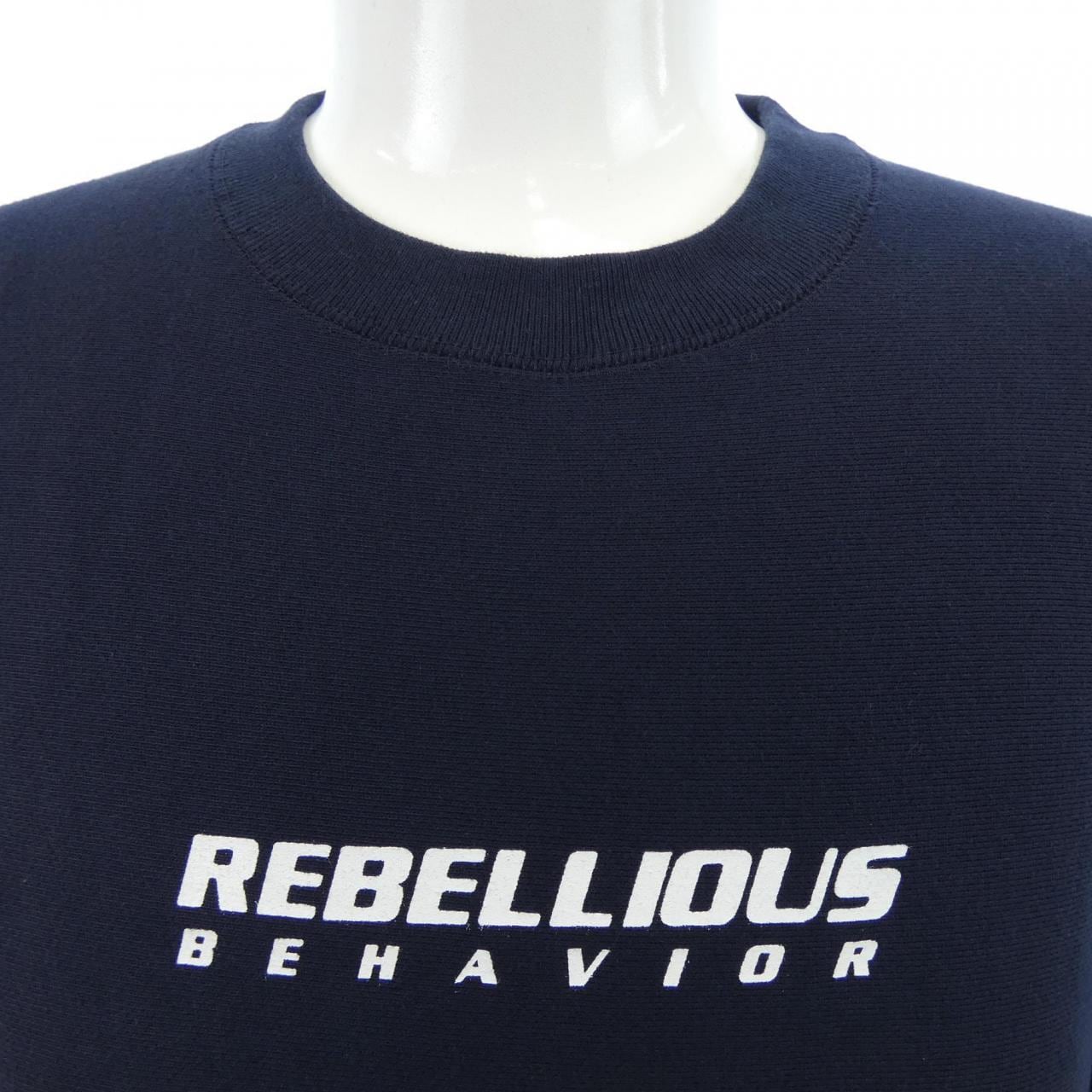 REBELLIOUS BEHAVIOR スウェット