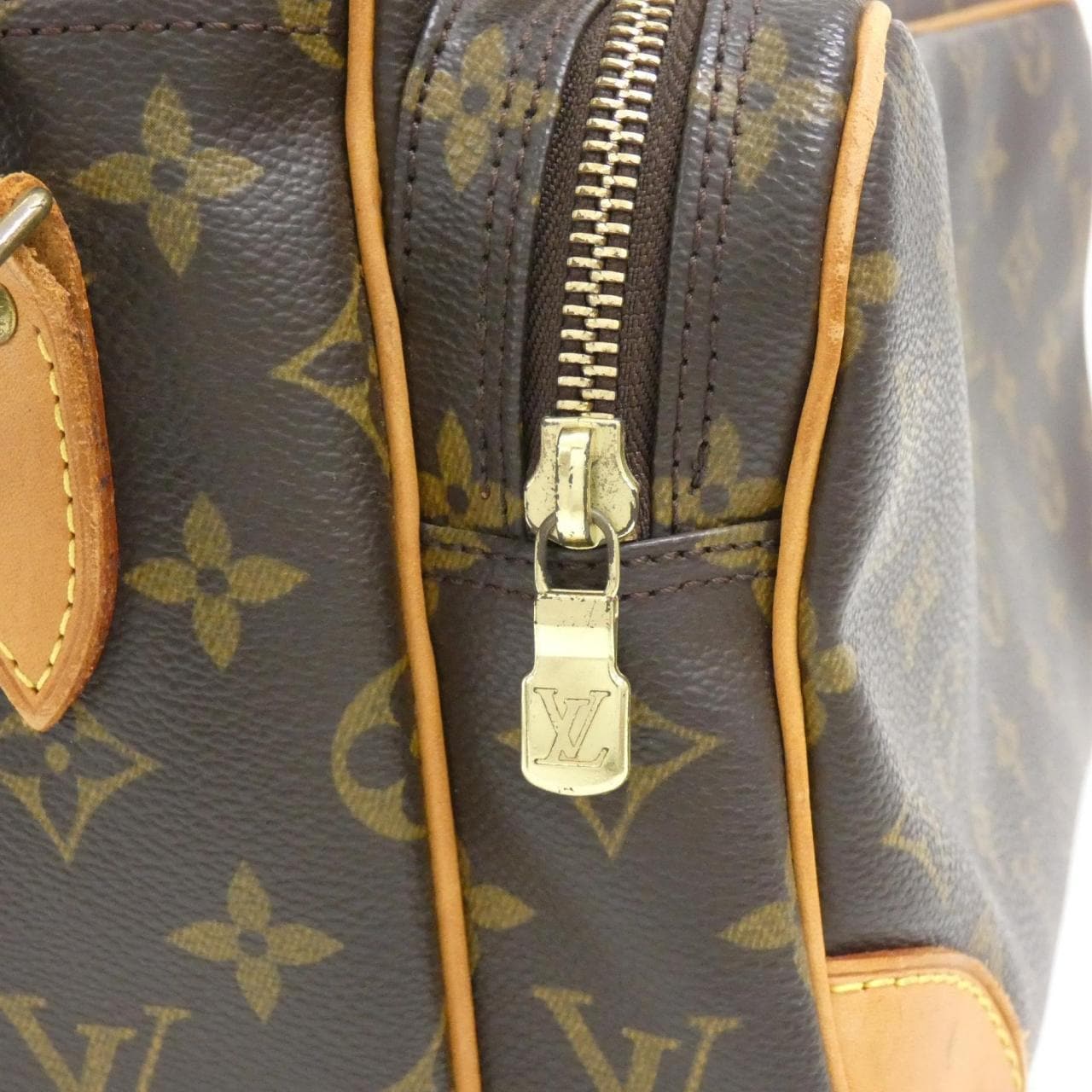 LOUIS VUITTON Monogram Nile M45244 单肩包