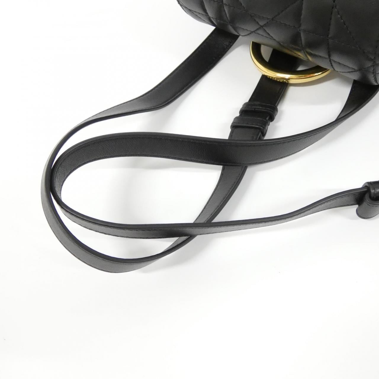 【新品】クリスチャンディオール ディオール カロ ミディアム M6301UNOZ リュックサック