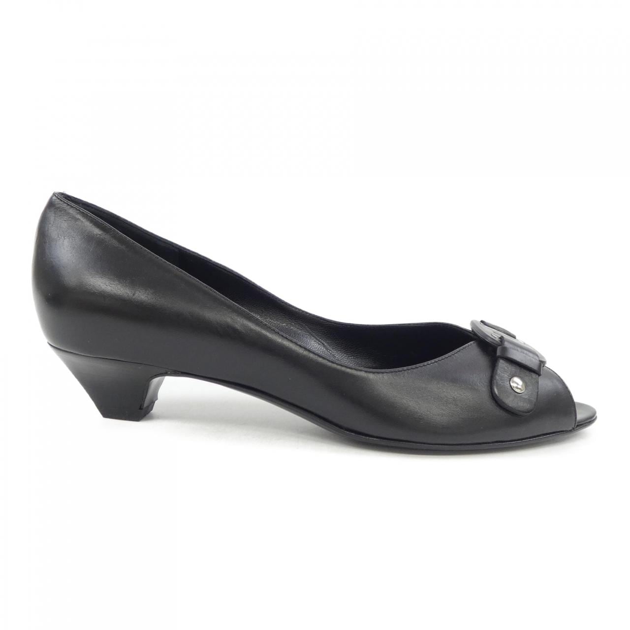 サルヴァトーレフェラガモ SALVATORE FERRAGAMO パンプス