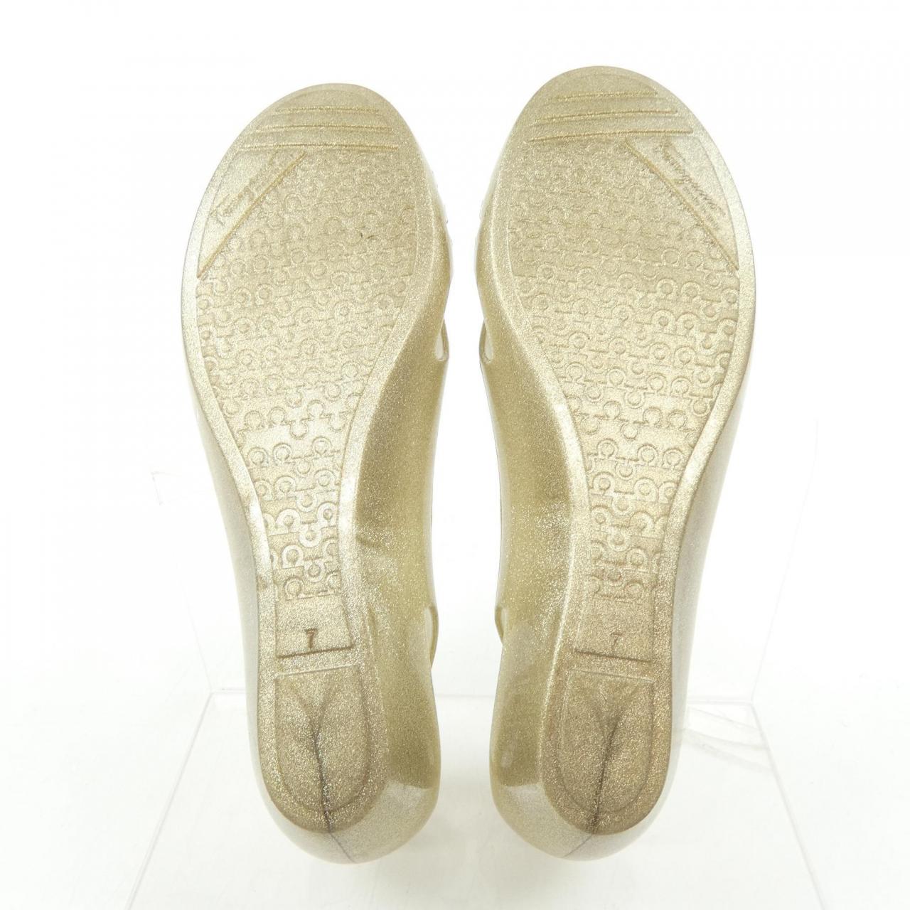 サルヴァトーレフェラガモ SALVATORE FERRAGAMO パンプス