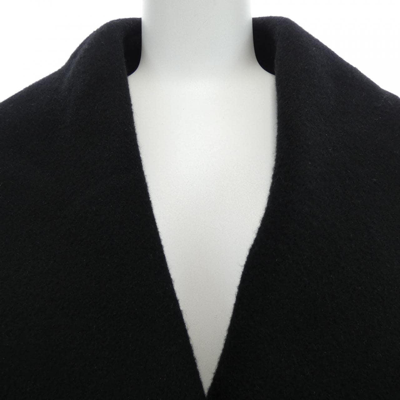 フェンディ FENDI FF8833 W18 コート