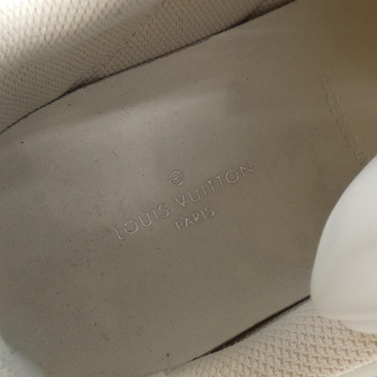 ルイヴィトン LOUIS VUITTON アークライトライン スニーカー