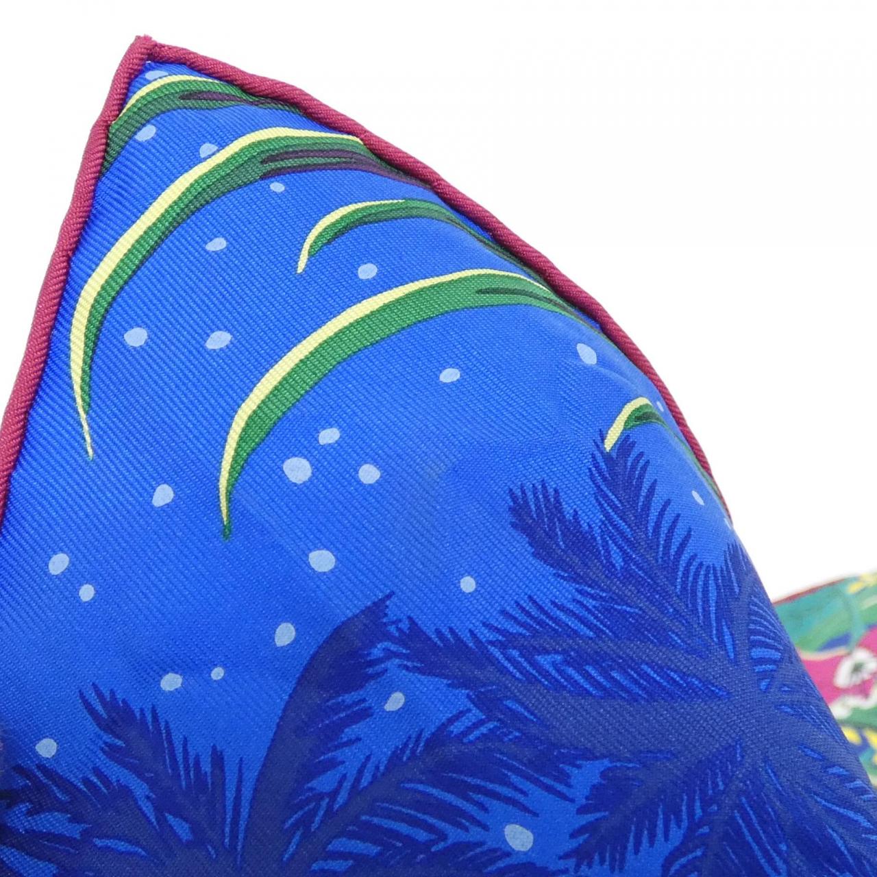 エルメス TYGER TYGER カレ スカーフ