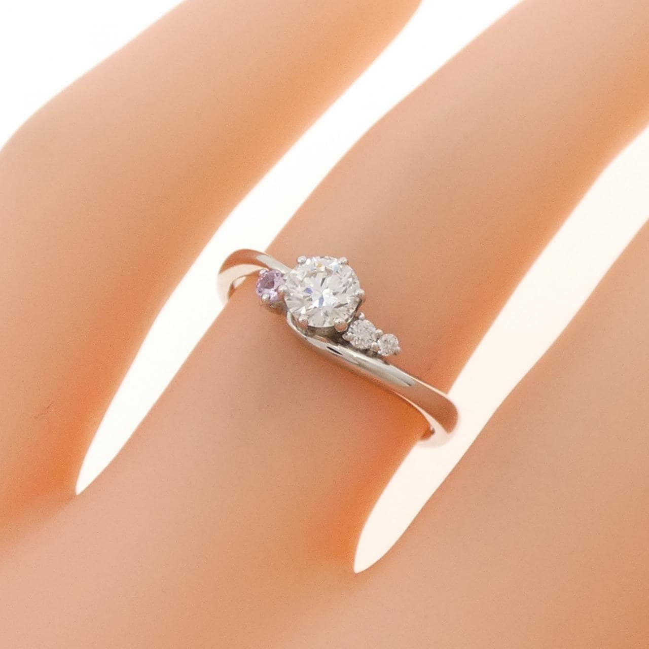 PT950 ダイヤモンド リング 0.274CT E SI1 3EXT H＆C