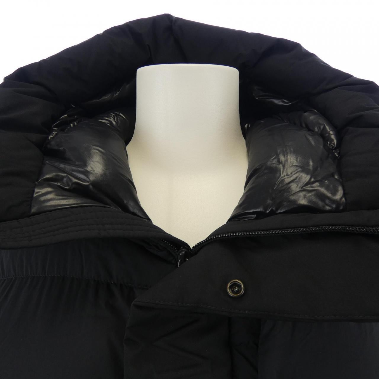 モンクレール MONCLER MADEIRA ダウンジャケット