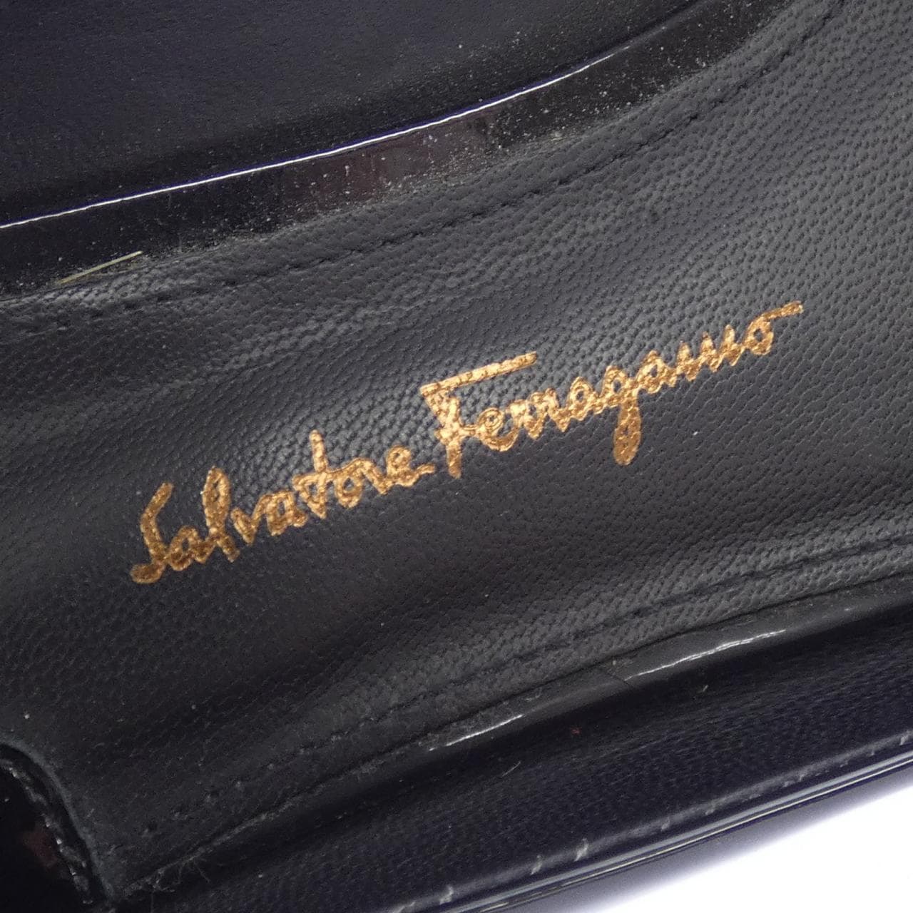 サルヴァトーレフェラガモ SALVATORE FERRAGAMO パンプス