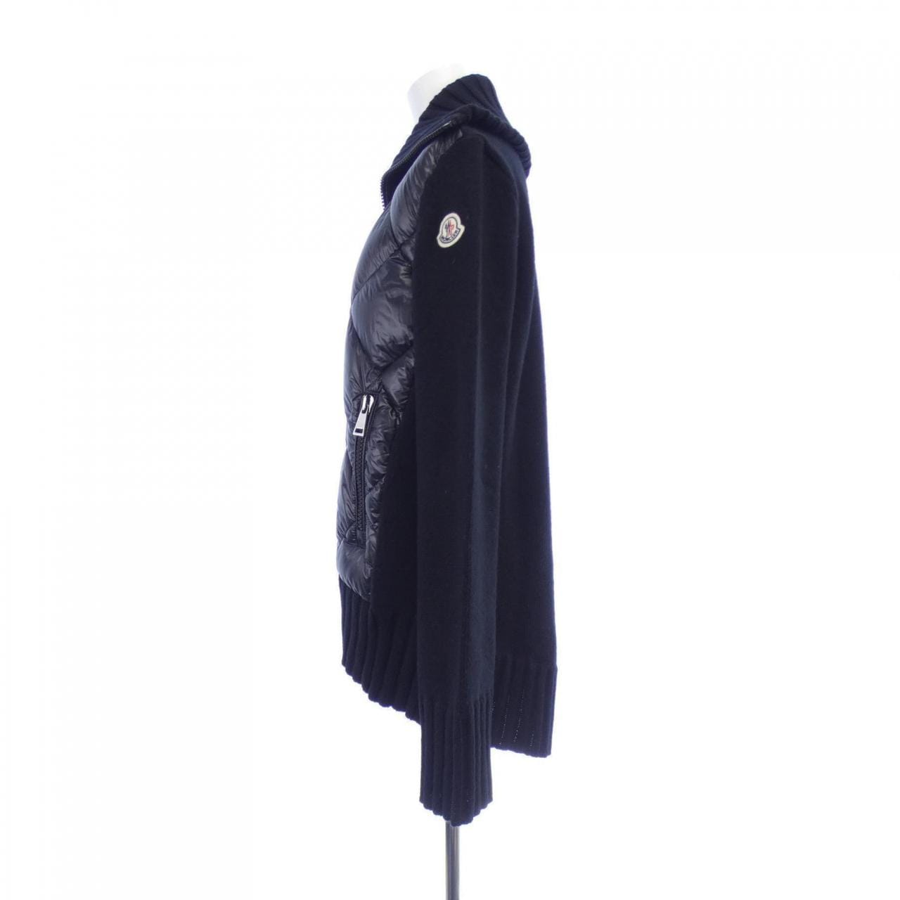 モンクレール MONCLER ダウンジャケット