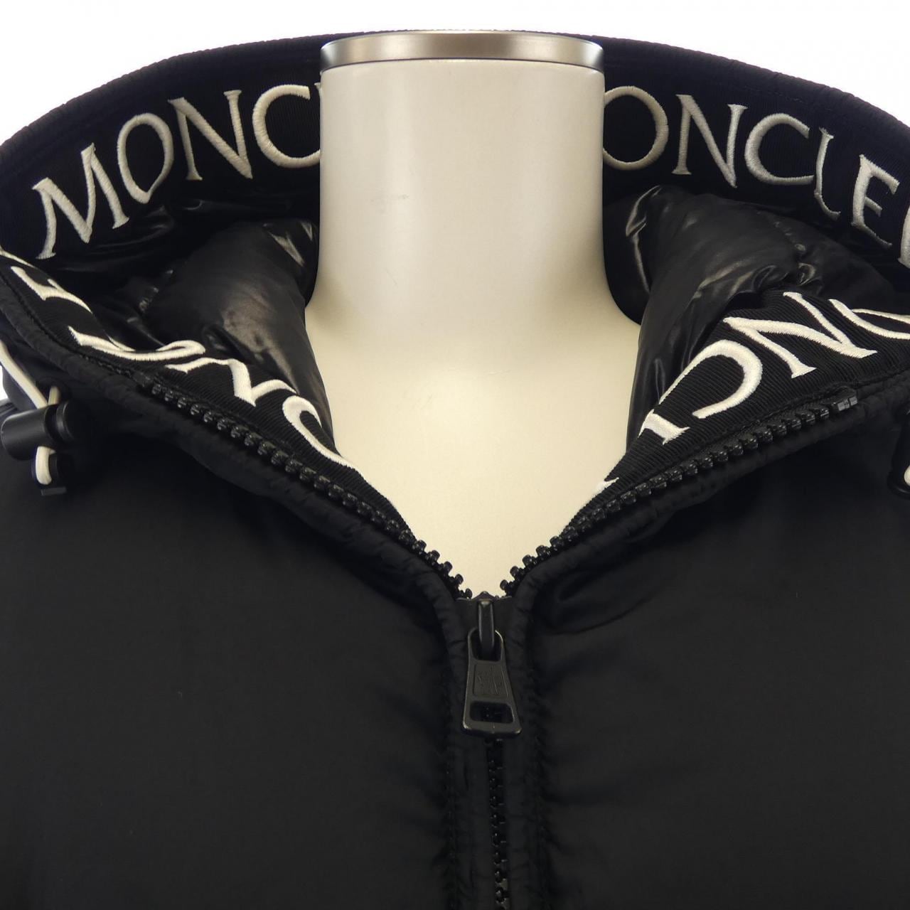 モンクレール MONCLER MONTCLA ダウンジャケット