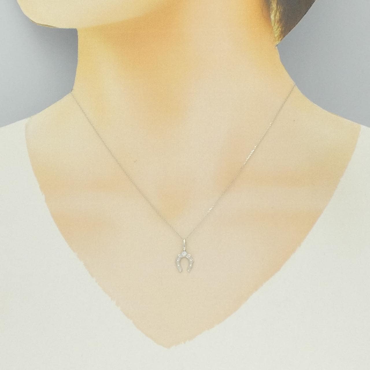 K10WG ホースシュー ダイヤモンド ネックレス 0.03CT
