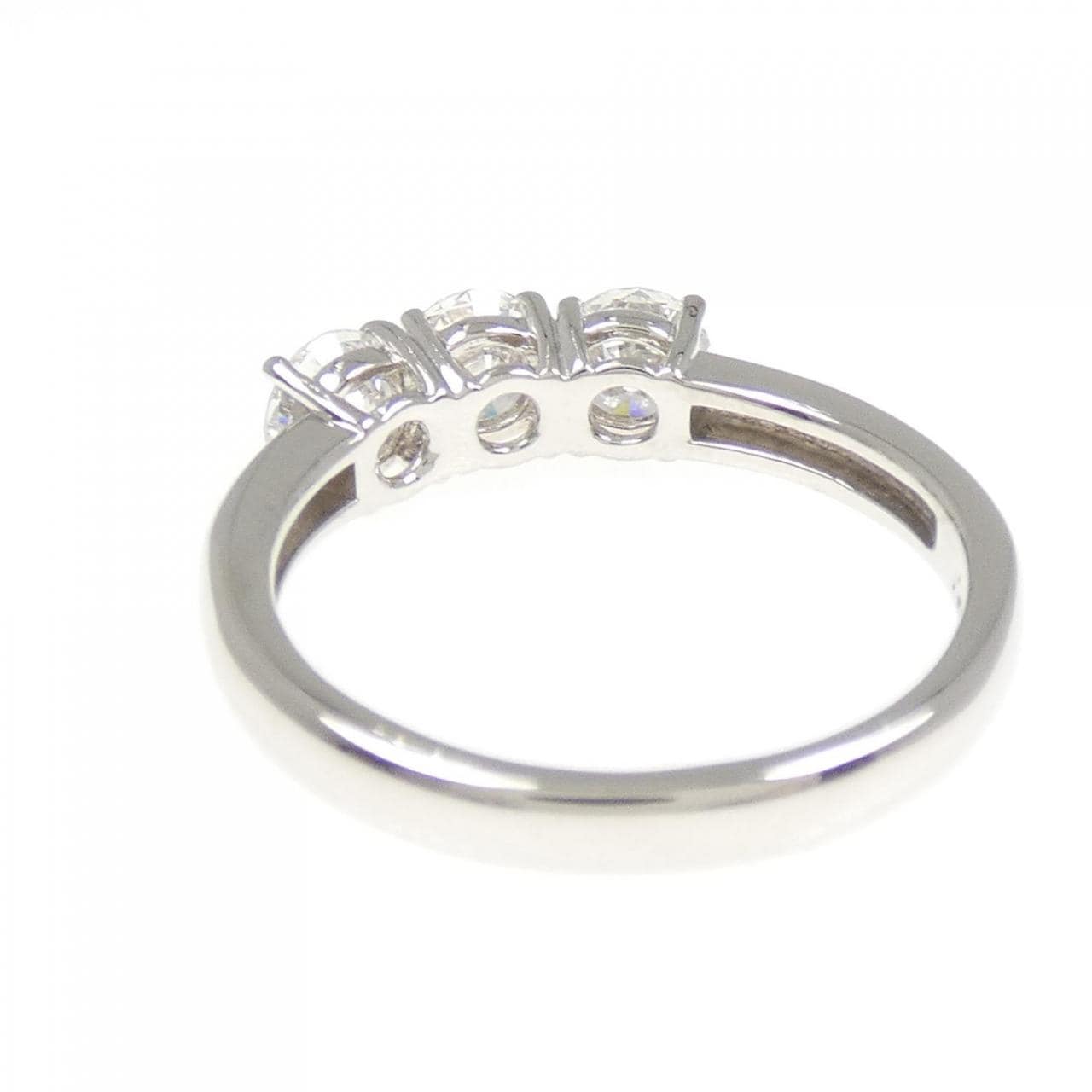 【リメイク】PT900 スリーストーン ダイヤモンド リング 0.954CT D SI1 VG