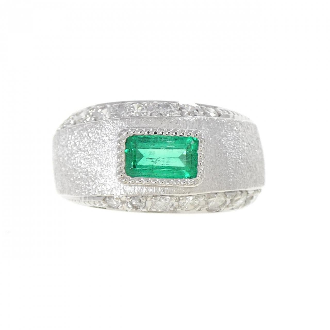 PT900 エメラルド リング 0.70CT