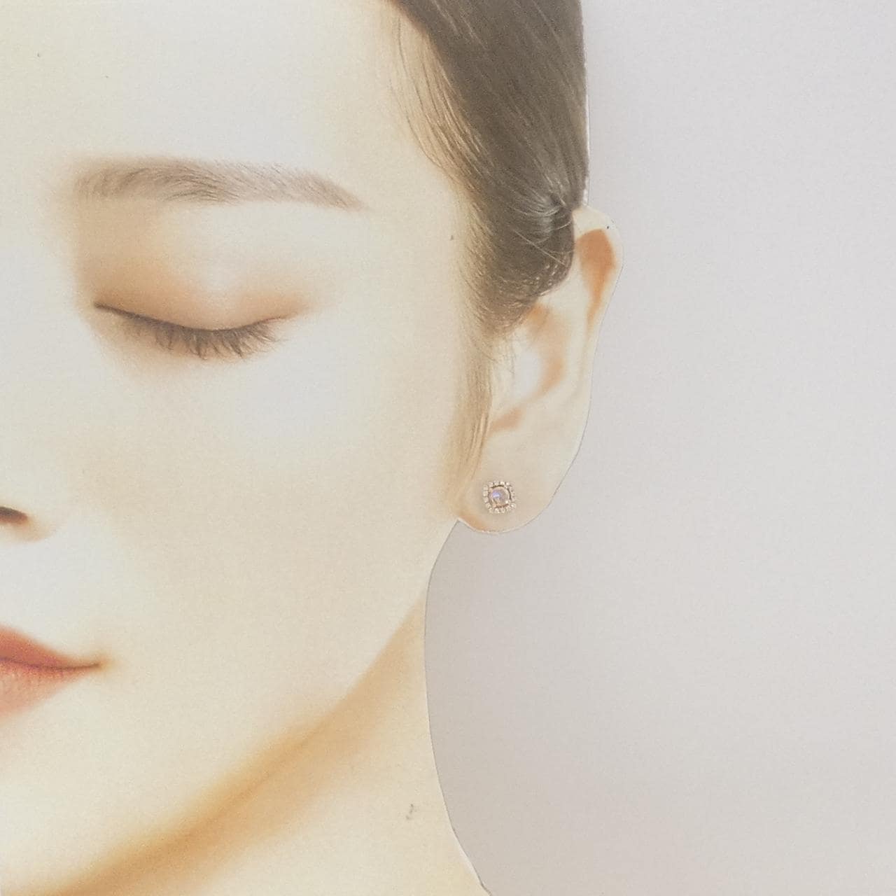 750PG ダイヤモンド ピアス 0.30CT