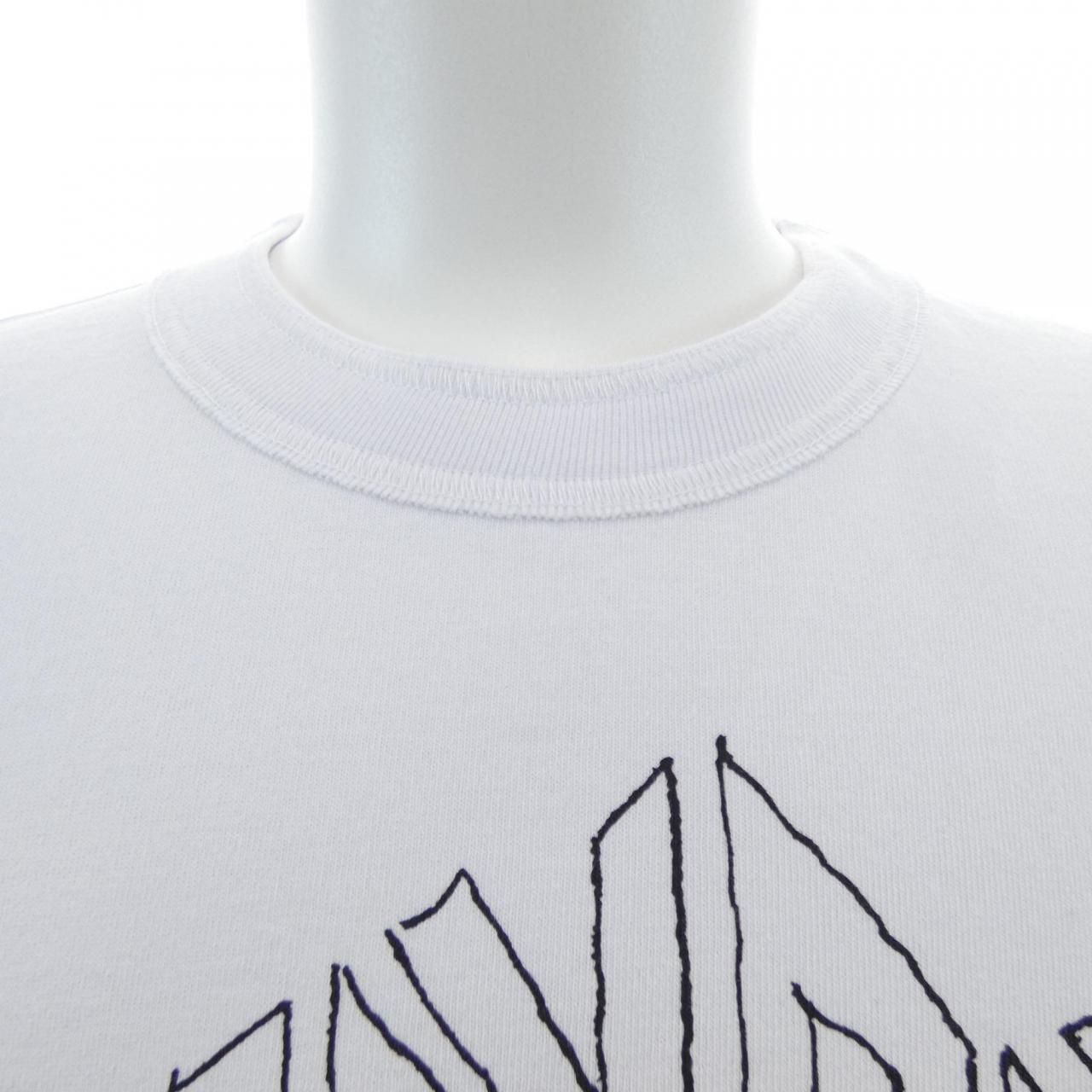 サカイ SACAI GEOFF MCFETRIDGE 26-01121S UNISEX Tシャツ