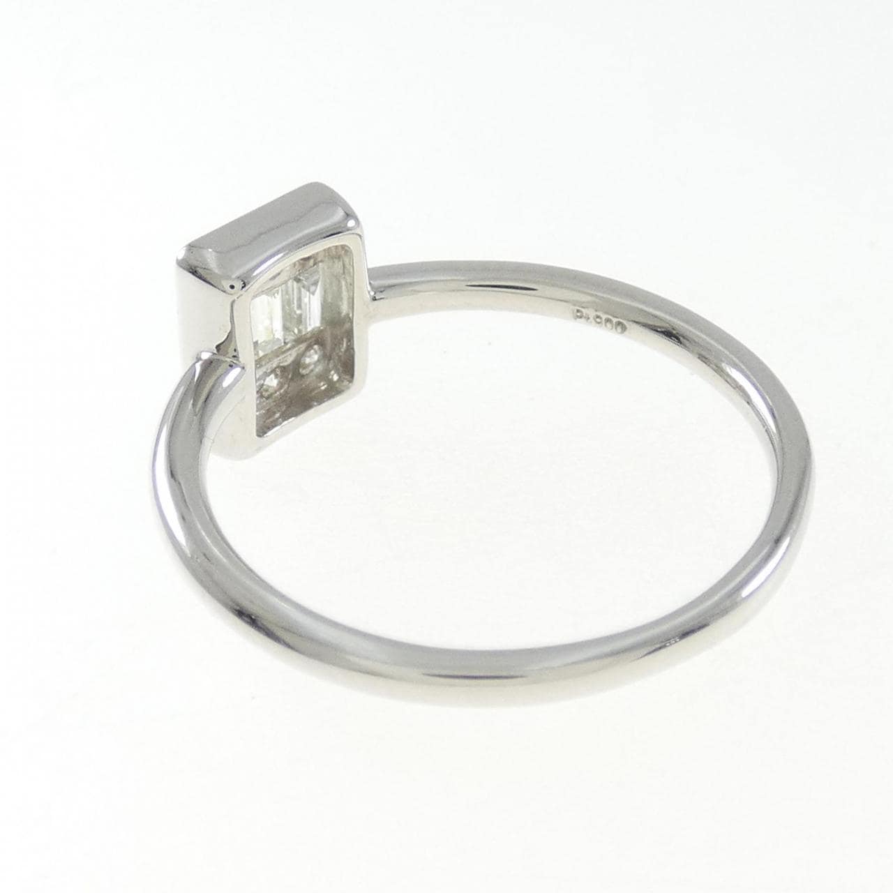 【新品】PT ダイヤモンド リング 0.30CT