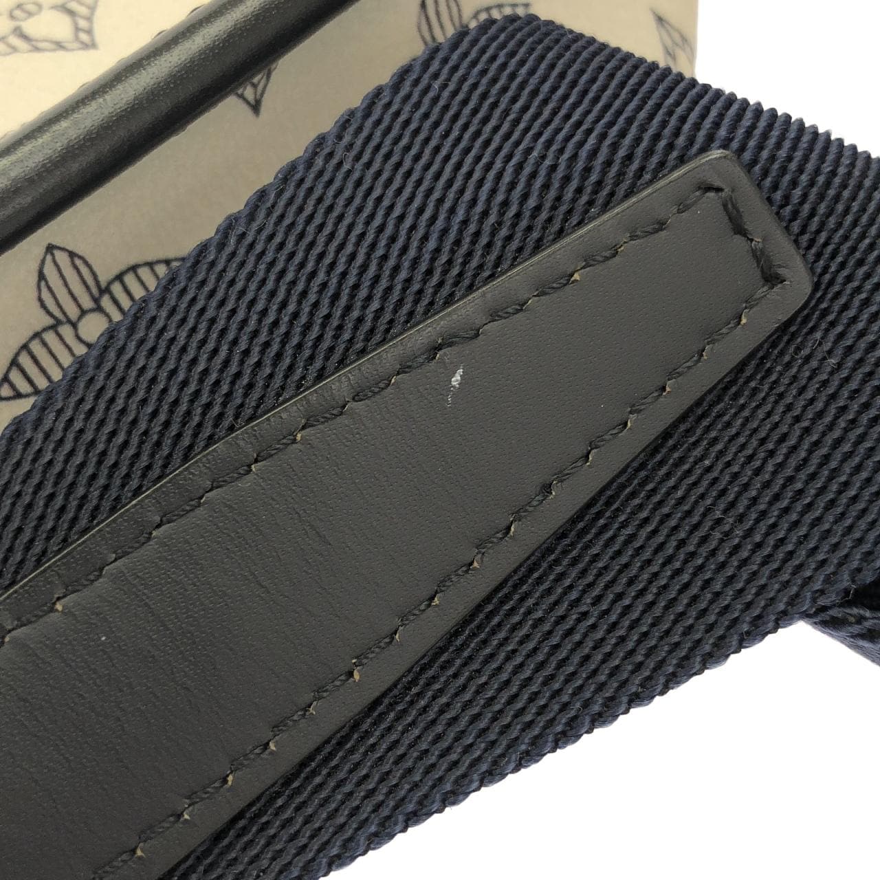 ルイヴィトン モノグラム サバンナ(チャップマン) メッセンジャーBB M54247 ショルダーバッグ