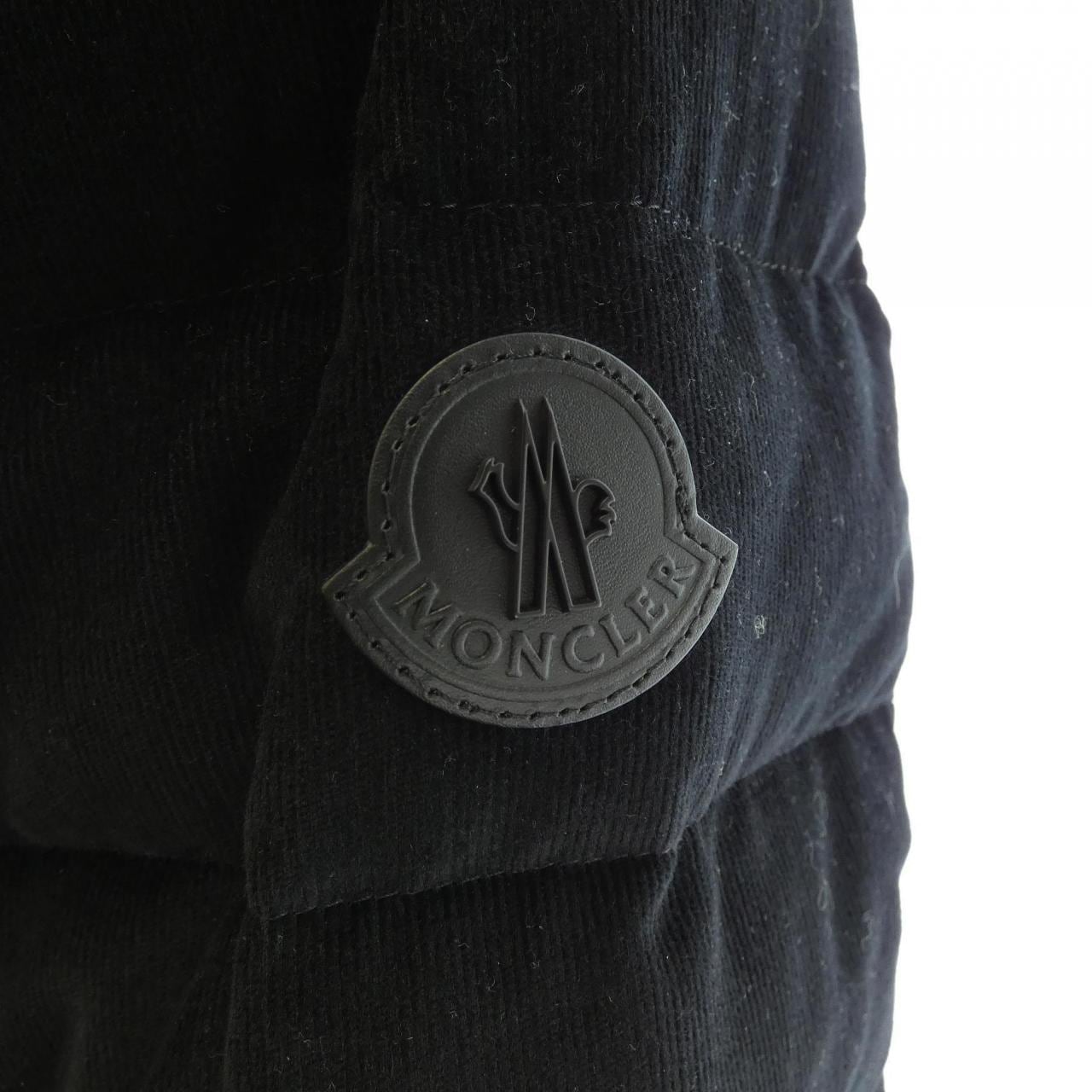 モンクレール MONCLER CHIONEA ダウンジャケット