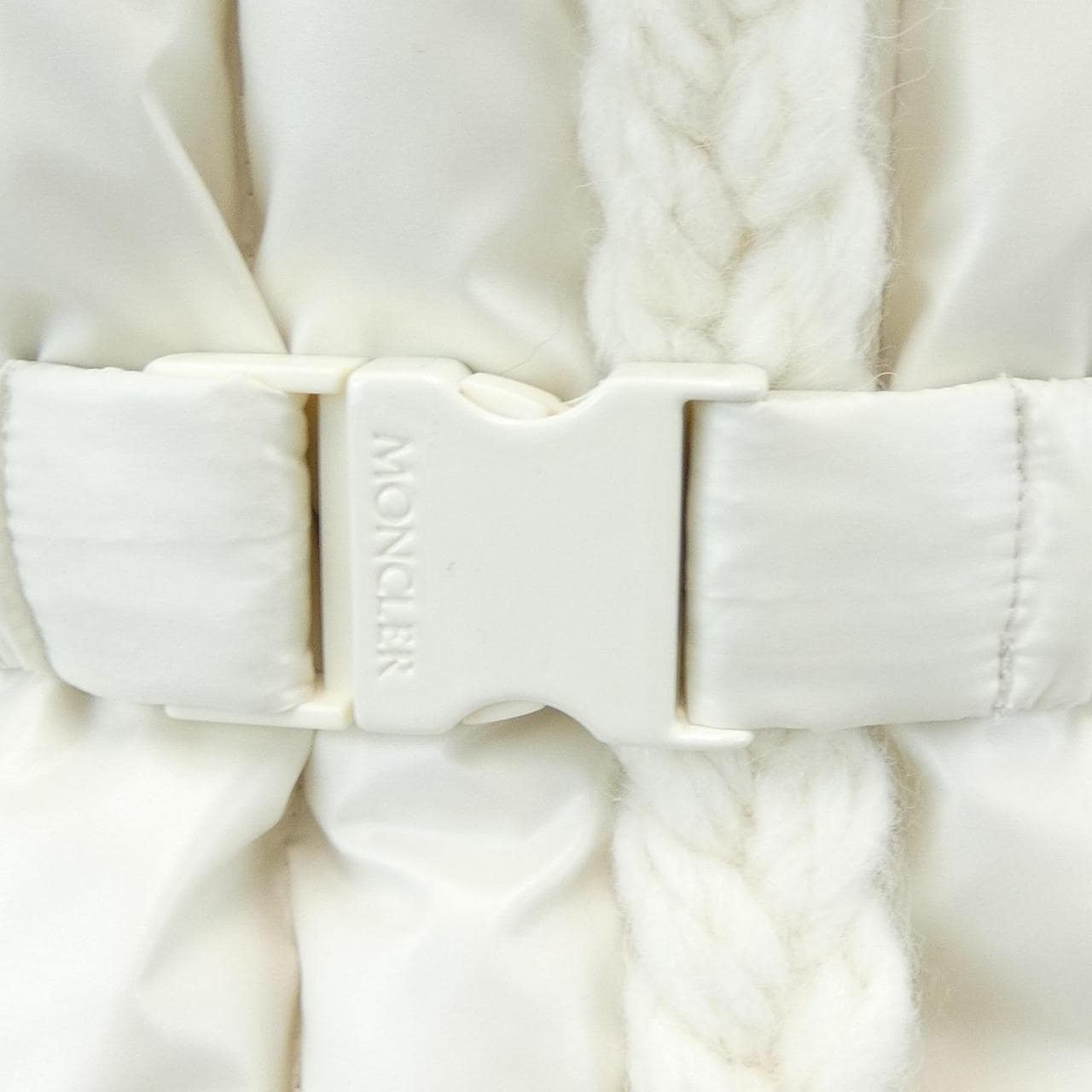 モンクレール MONCLER CORNEILLE ダウンジャケット