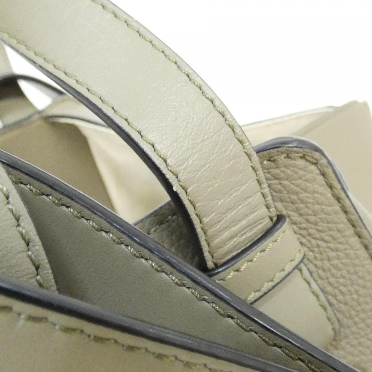 ロエベ ハンモック スモール A538S35X51 ショルダーバッグ