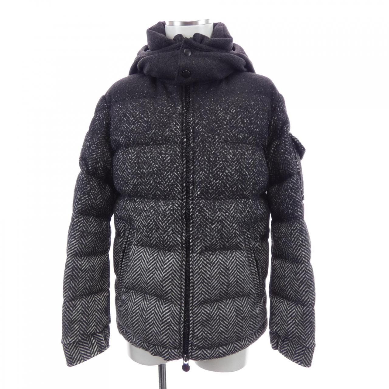 モンクレール MONCLER A20914033805 MONTGENEVRE ダウンジャケット