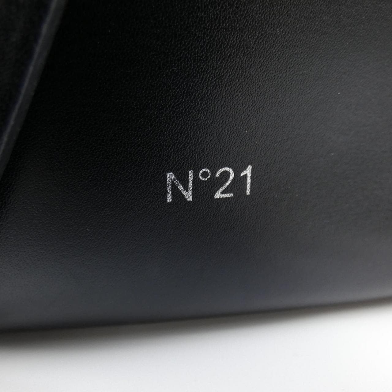 N°21 N°21 BAG