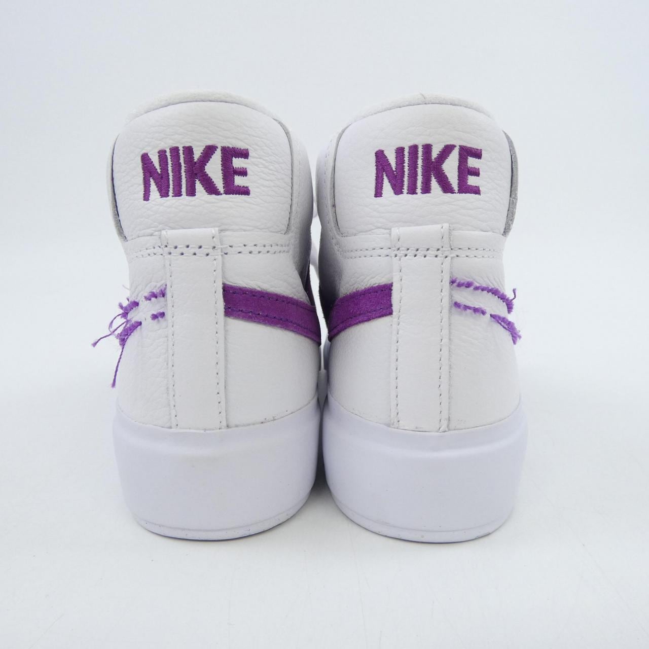 ナイキ NIKE DA2189-100 スニーカー