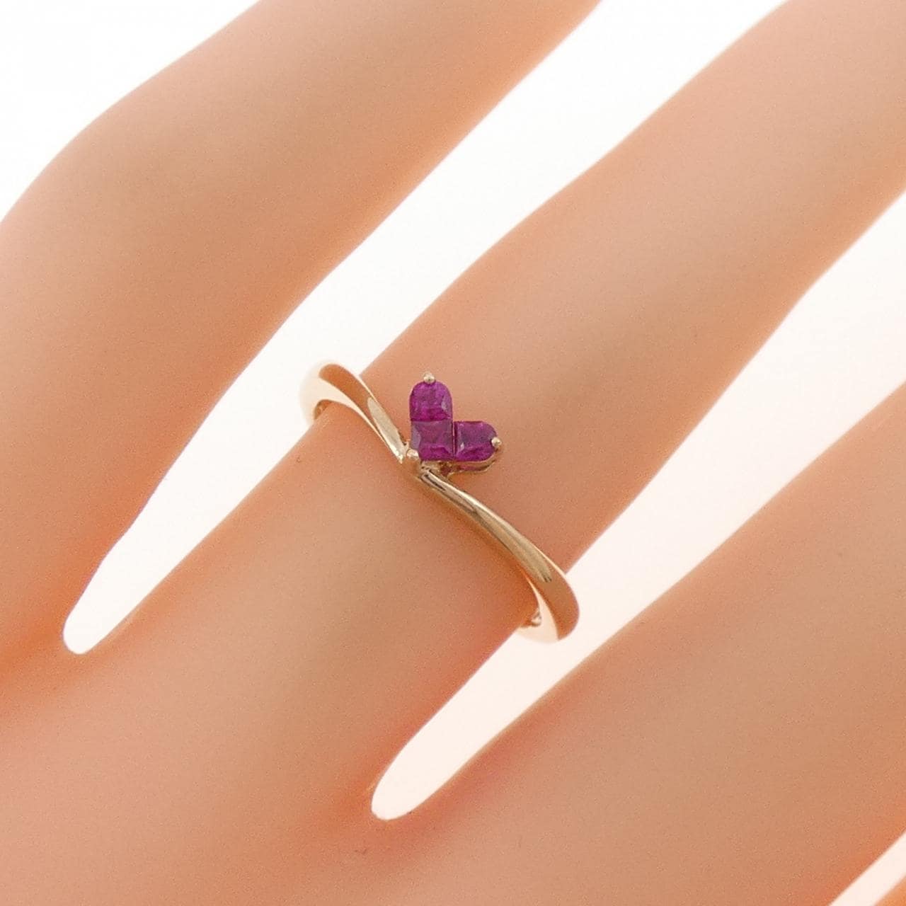 スタージュエリー ルビー リング 0.13CT