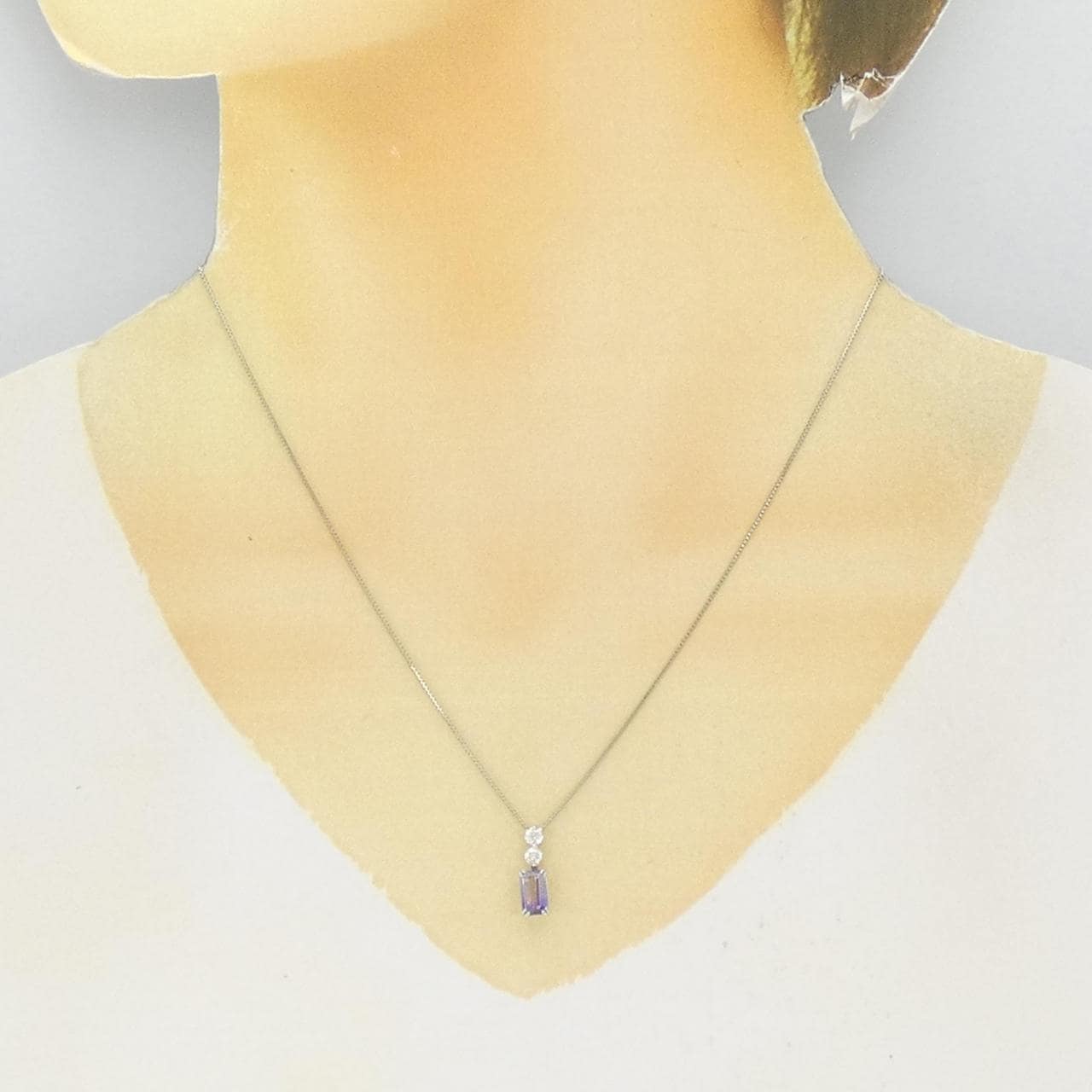 PT ゾイサイト ネックレス 0.86CT