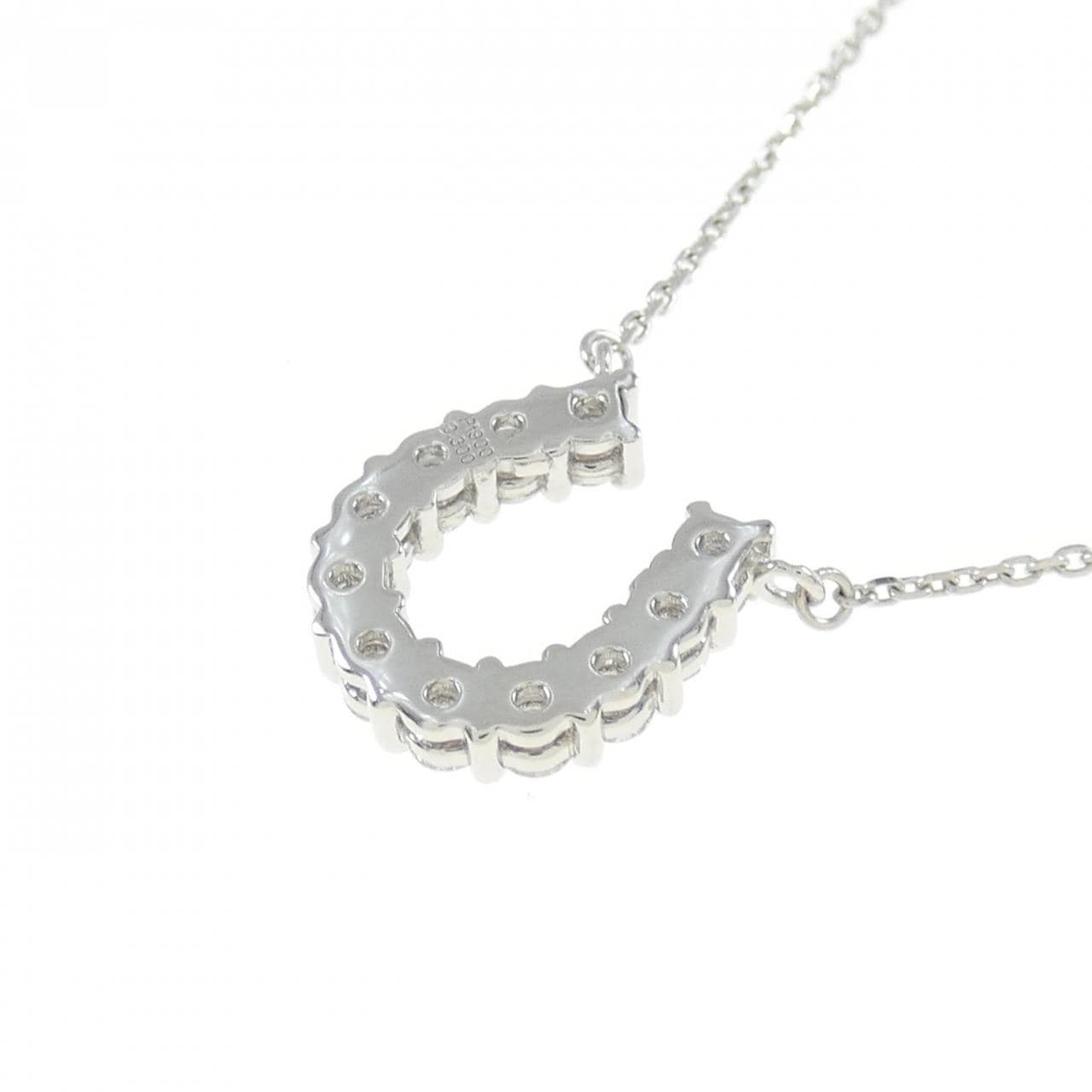 [BRAND NEW] PT Horseshoe Diamond Necklace 0.300CT
