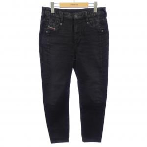 ディーゼル DIESEL ジーンズ