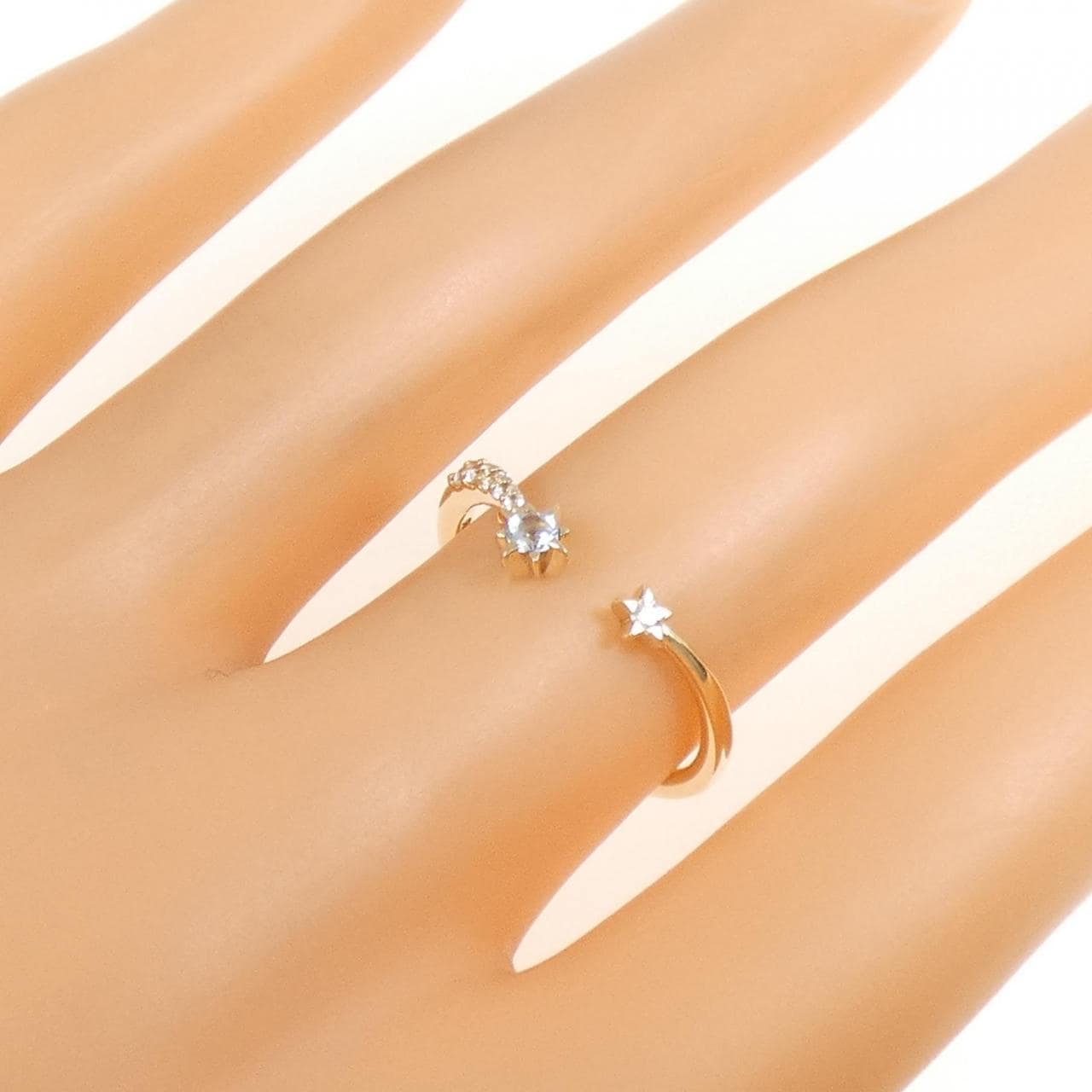 STAR JEWELRY藍色托帕石戒指