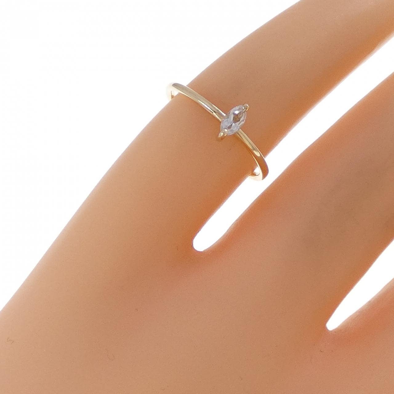 K10YG ホワイトトパーズ ピンキーリング