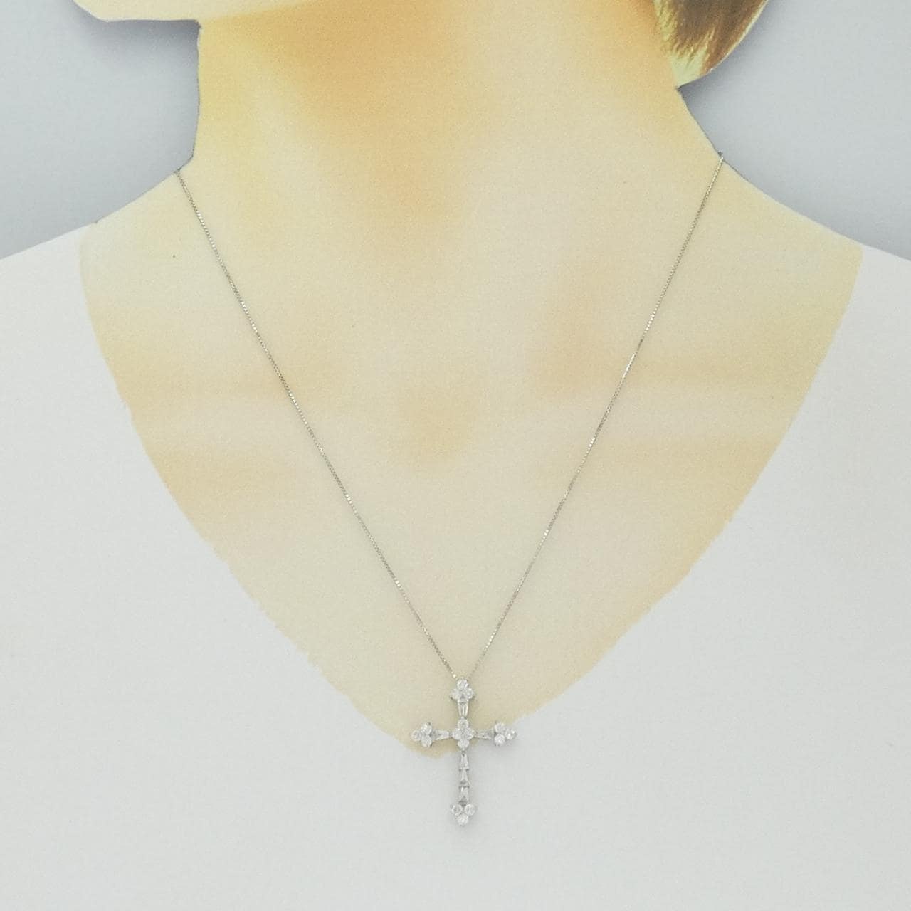 K18WG クロス ダイヤモンド ネックレス 1.00CT